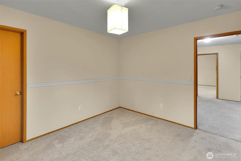 Property photo for 831 SW 364th Place, Federal Way photo 23