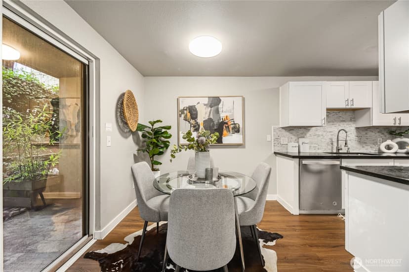 Property photo for 12527 NE 117th Place #F5, Kirkland photo 8