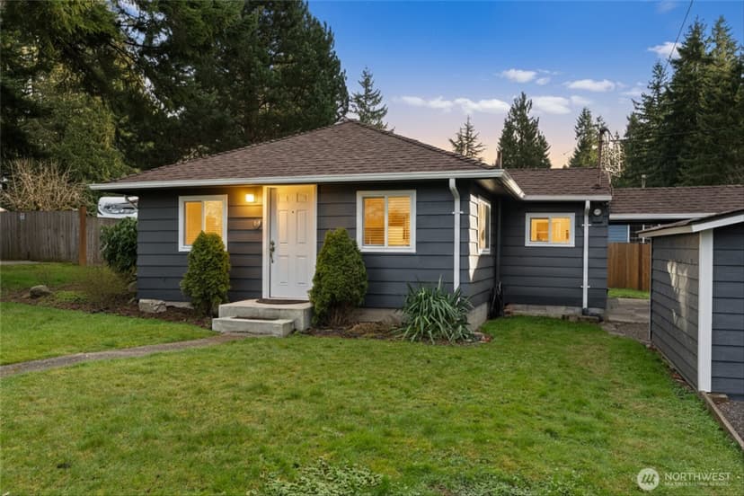 Property photo for 112 Barbara Lane, Everett