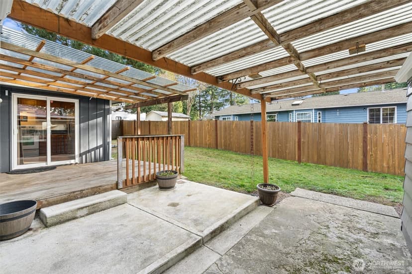 Property photo for 112 Barbara Lane, Everett photo 18