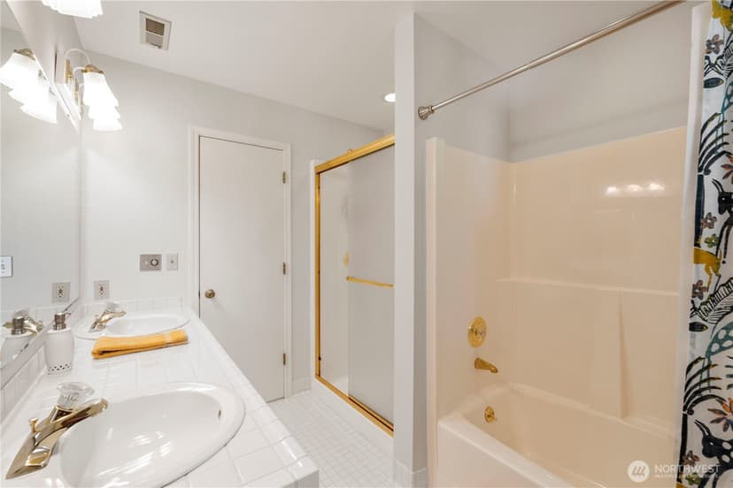 Property photo for 6209 53rd Street Ct W, University Place photo 25