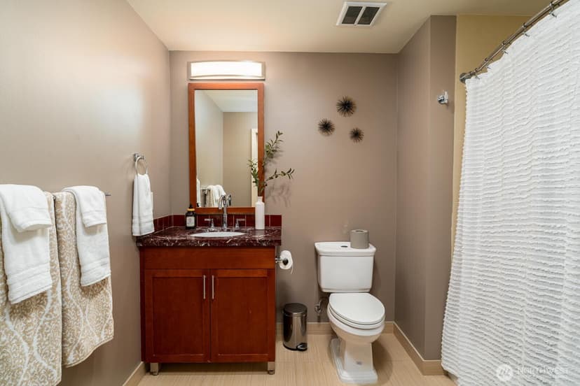 Property photo for 1515 Dock Street #522, Tacoma photo 9