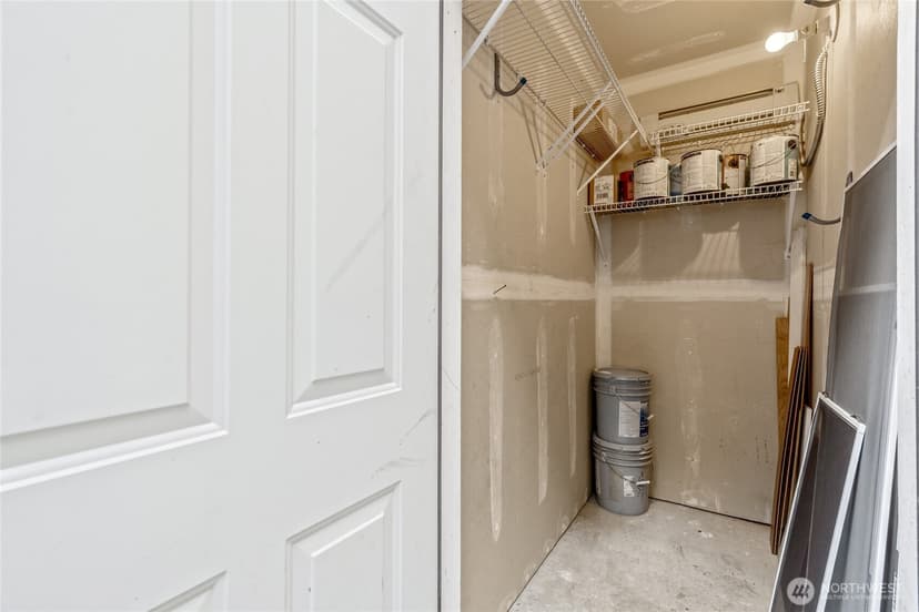 Property photo for 5000 Village Park Drive #B112, Issaquah photo 17