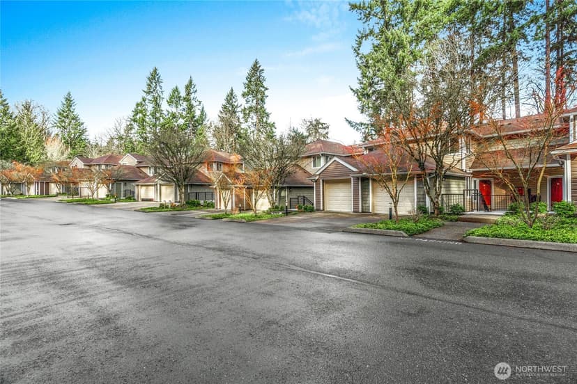 Property photo for 5000 Village Park Drive #B112, Issaquah photo 19