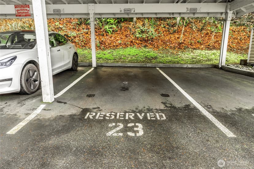 Property photo for 5000 Village Park Drive #B112, Issaquah photo 18