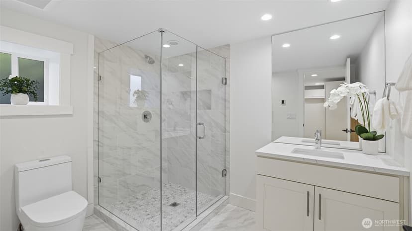 Property photo for 4527 W Raye Street, Seattle photo 18