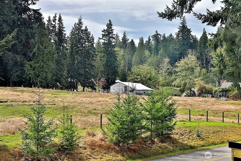 Property photo for 240 Clover Court, Langley photo 10