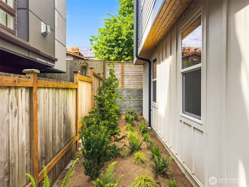 Property photo for 3012 B NW 56th Street, Seattle photo 23