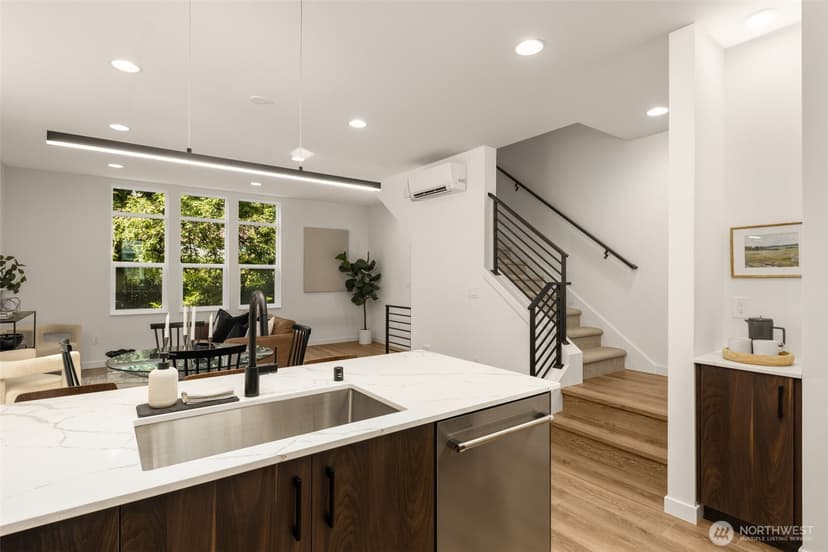 Property photo for 3012 B NW 56th Street, Seattle photo 11