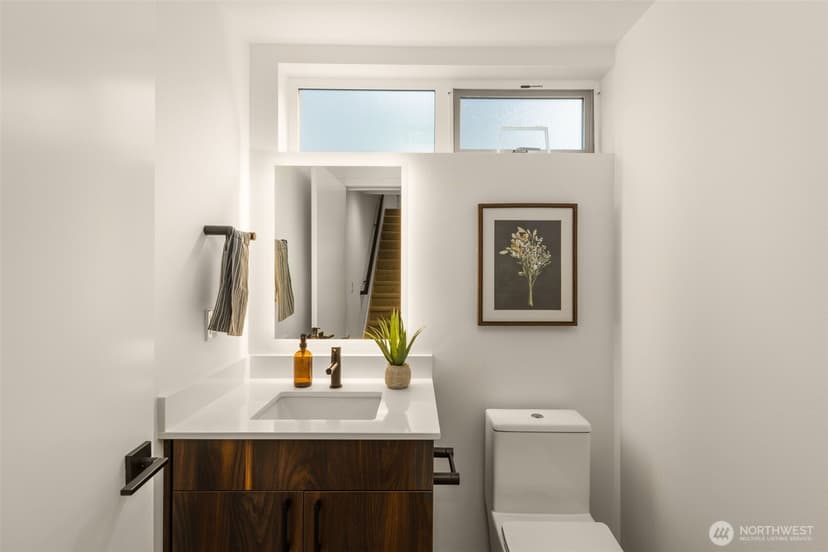 Property photo for 3012 B NW 56th Street, Seattle photo 12