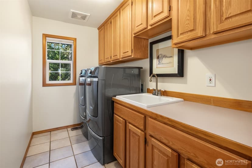 Property photo for 11007 W Lake Joy Drive NE, Carnation photo 21