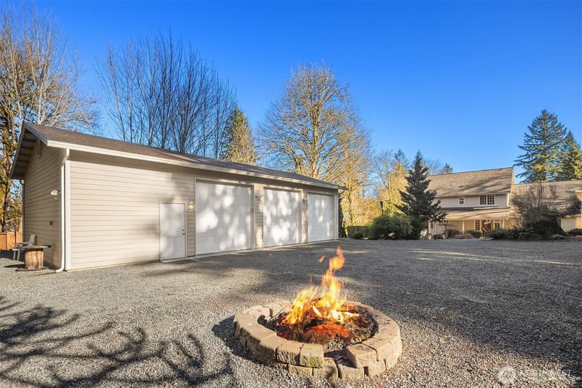 Property photo for 11007 W Lake Joy Drive NE, Carnation photo 26