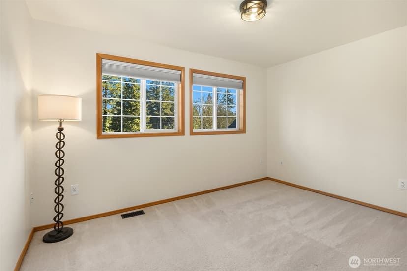 Property photo for 11007 W Lake Joy Drive NE, Carnation photo 18