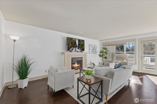 Property photo for 23015 Edmonds Way #A307, Edmonds photo 4