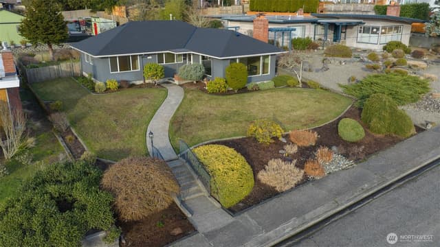 Property photo for 2110 E 17th Street, Bremerton