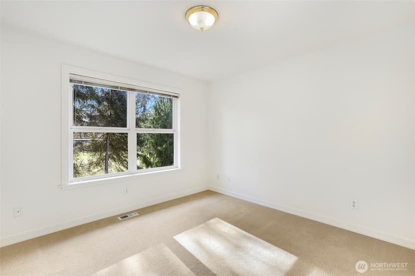 Property photo for 2726 9th Street SW, Puyallup photo 29