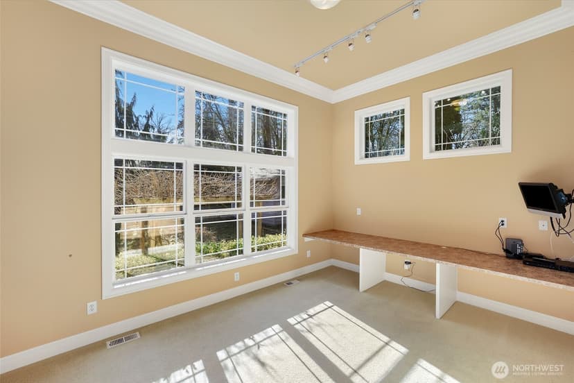 Property photo for 2726 9th Street SW, Puyallup photo 16