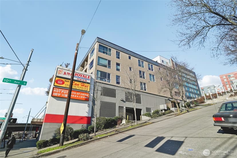Property photo for 321 10th Avenue S #613, Seattle photo 21