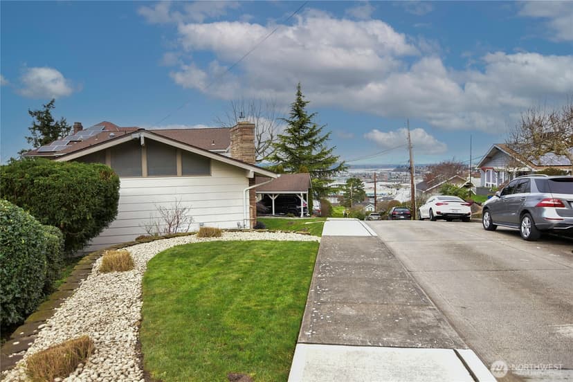 Property photo for 3420 Snohomish Avenue, Everett photo 9