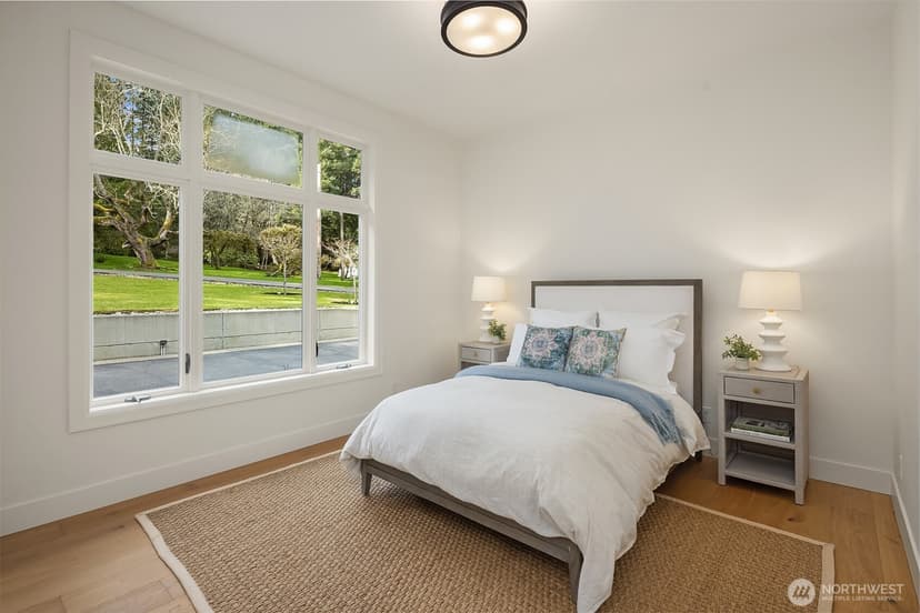 Property photo for 11710 Arrow Point Drive NE, Bainbridge Island photo 18