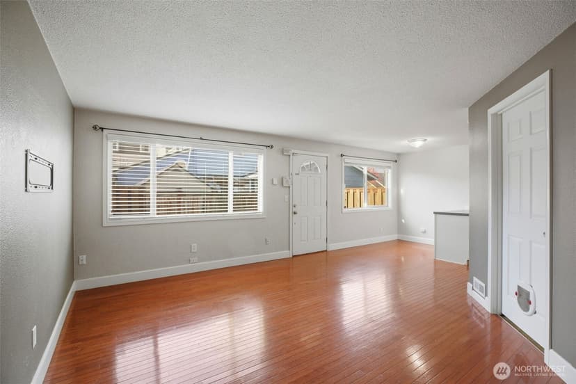 Property photo for 708 N L Street #2, Tacoma photo 7