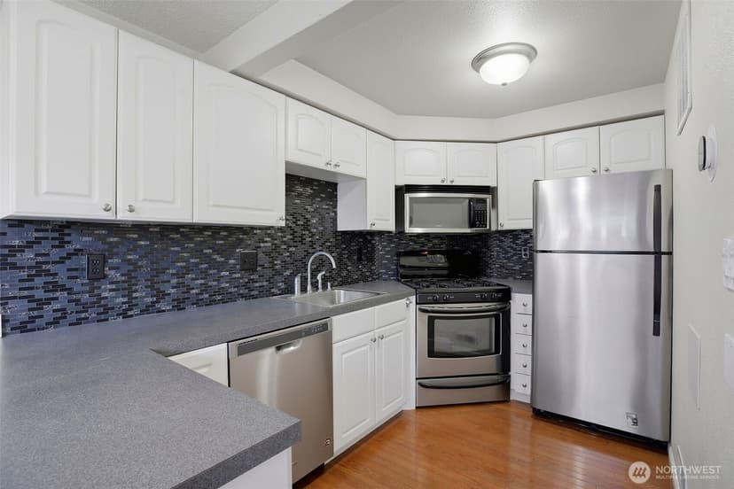 Property photo for 708 N L Street #2, Tacoma photo 12