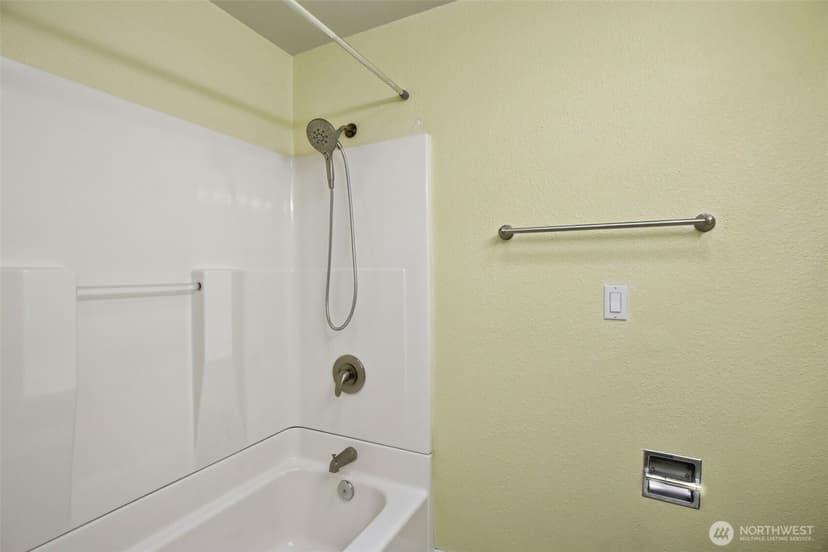 Property photo for 708 N L Street #2, Tacoma photo 17