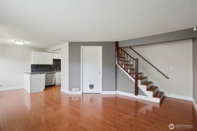 Property photo for 708 N L Street #2, Tacoma photo 8