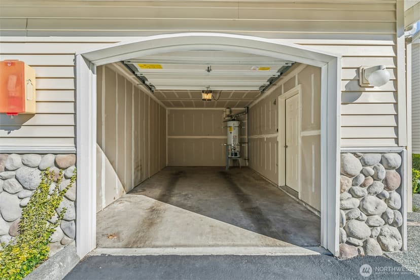 Property photo for 725 SW 115th Street SW #BB 204, Everett photo 27