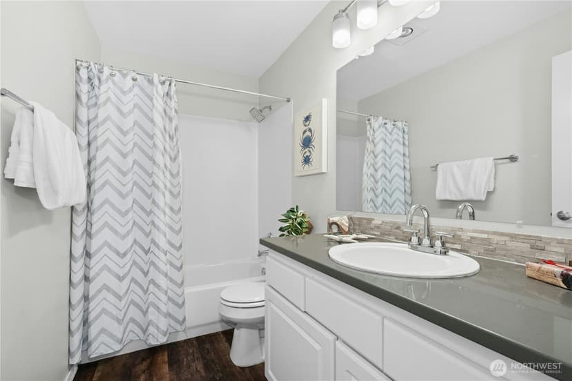 Property photo for 725 SW 115th Street SW #BB 204, Everett photo 22