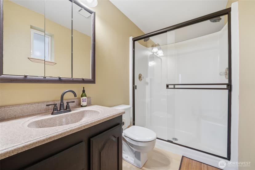 Property photo for 315 Taylor Avenue NW, Renton photo 5