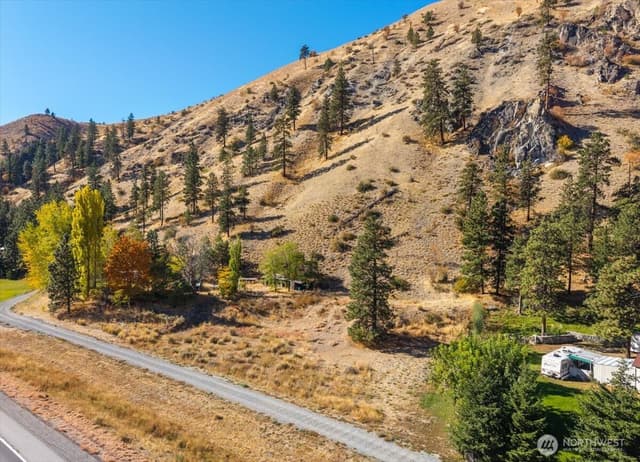 Property photo for 21300 US Highway 97a, Chelan photo 2