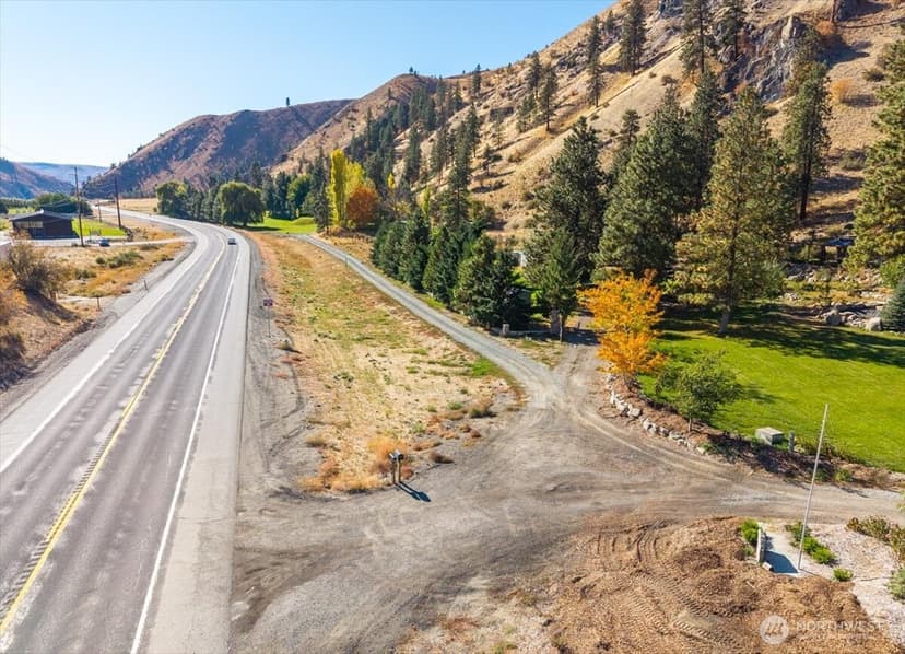 Property photo for 21300 US Highway 97a, Chelan photo 8