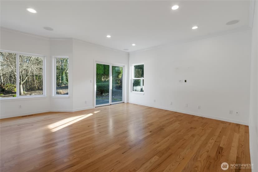 Property photo for 758 Tufts Avenue E, Port Orchard photo 11