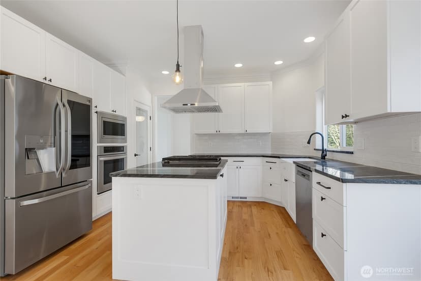 Property photo for 758 Tufts Avenue E, Port Orchard photo 6