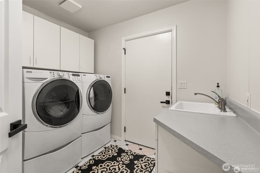 Property photo for 4618 51st Street Ct E, Tacoma photo 24