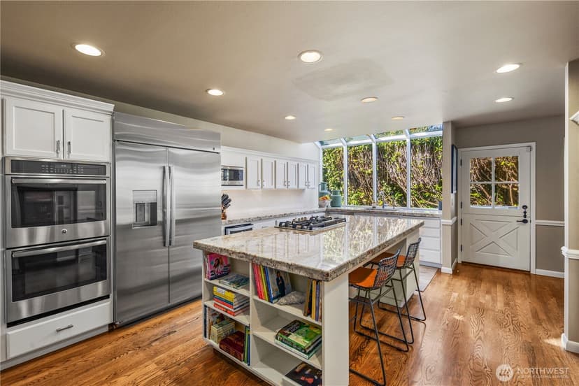 Property photo for 27 Forest Glen Lane SW, Lakewood photo 12