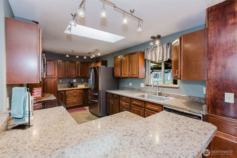 Property photo for 1412 Sheridan Road, Bremerton photo 5