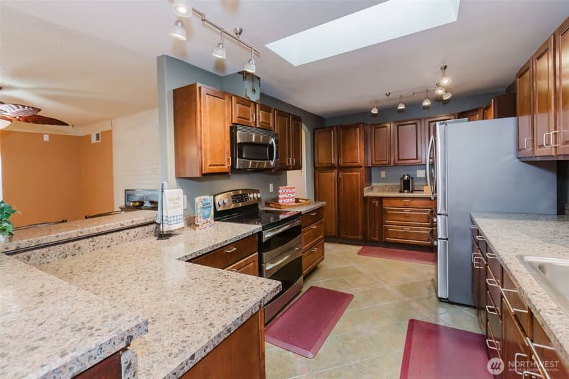 Property photo for 1412 Sheridan Road, Bremerton photo 7