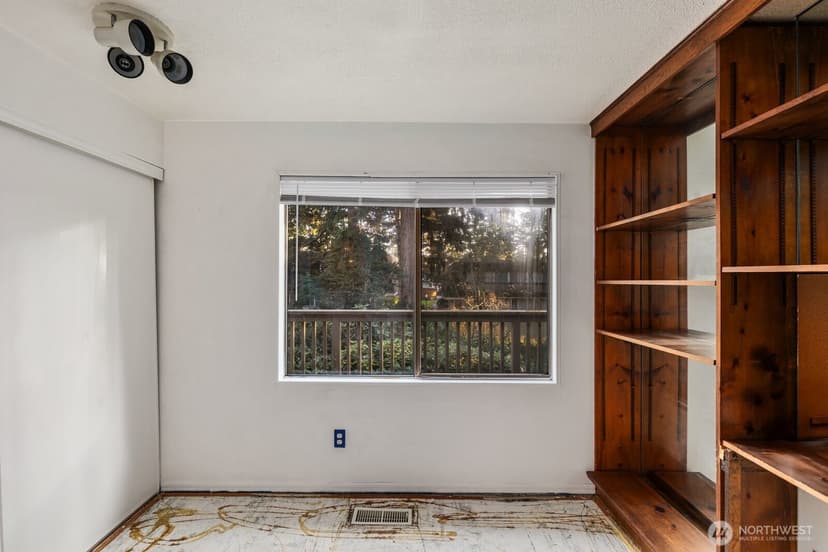 Property photo for 1414 154th Avenue NE #4406, Bellevue photo 18