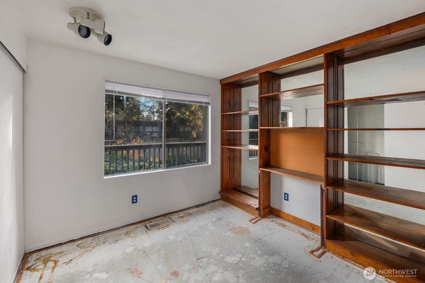 Property photo for 1414 154th Avenue NE #4406, Bellevue photo 17