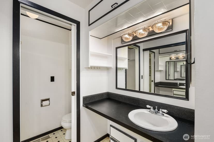 Property photo for 1414 154th Avenue NE #4406, Bellevue photo 23