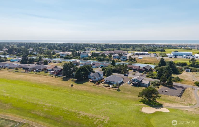 Property photo for 570 Canal Drive NE, Ocean Shores photo 6