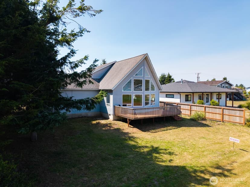 Property photo for 570 Canal Drive NE, Ocean Shores photo 2