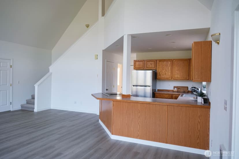 Property photo for 570 Canal Drive NE, Ocean Shores photo 12