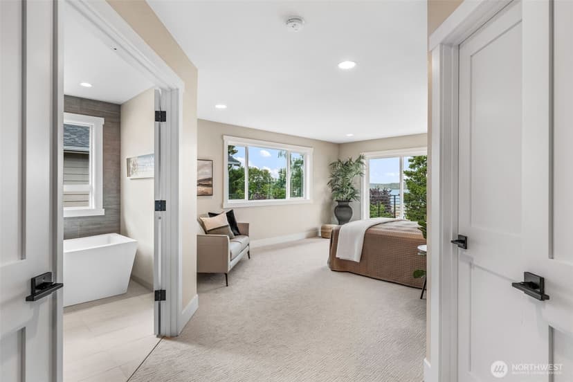 Property photo for 429 Ton-A-Wan-Da Avenue NE, Tacoma photo 21