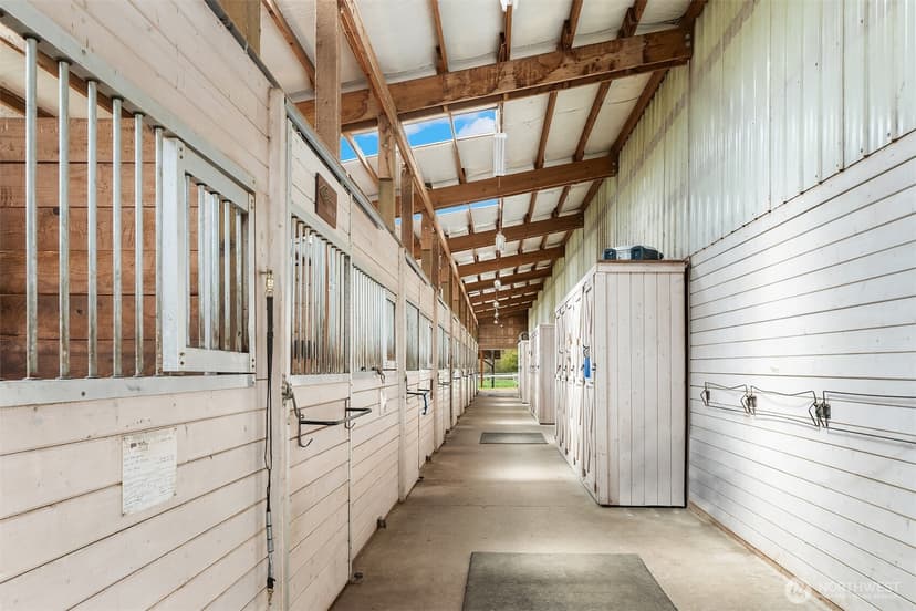 Property photo for 19011 176th Avenue NE, Woodinville photo 9