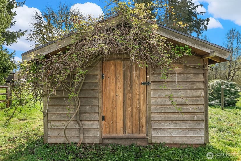 Property photo for 19011 176th Avenue NE, Woodinville photo 32