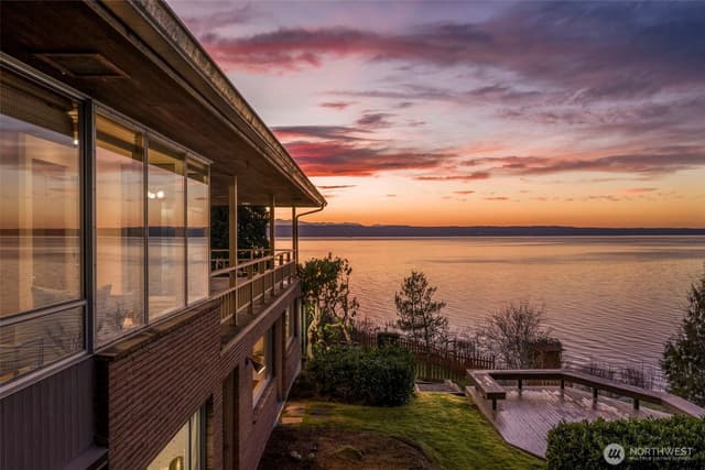 Property photo for 1203 Madrona Avenue, Everett