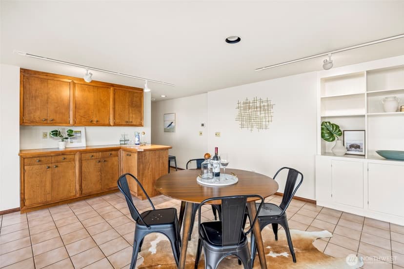 Property photo for 1203 Madrona Avenue, Everett photo 22